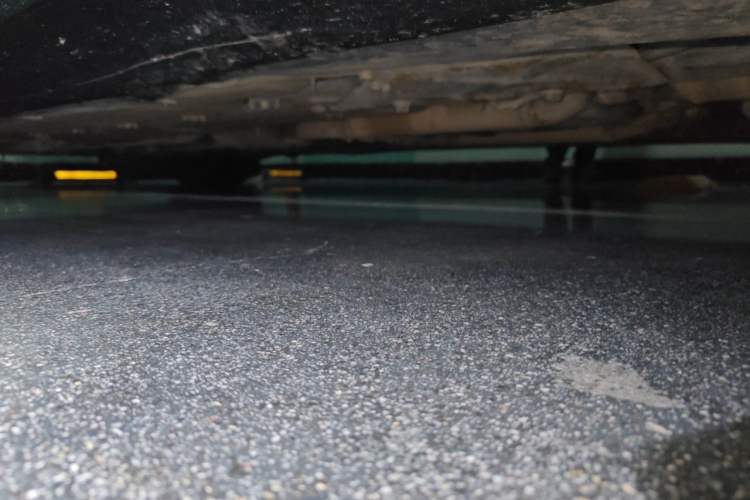 Used Maserati President 2010 4.7L Executive Edition Chassis Front Right