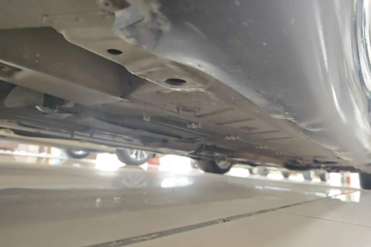 Used Maserati President 2010 4.2L Elite Edition Chassis Rear Right
