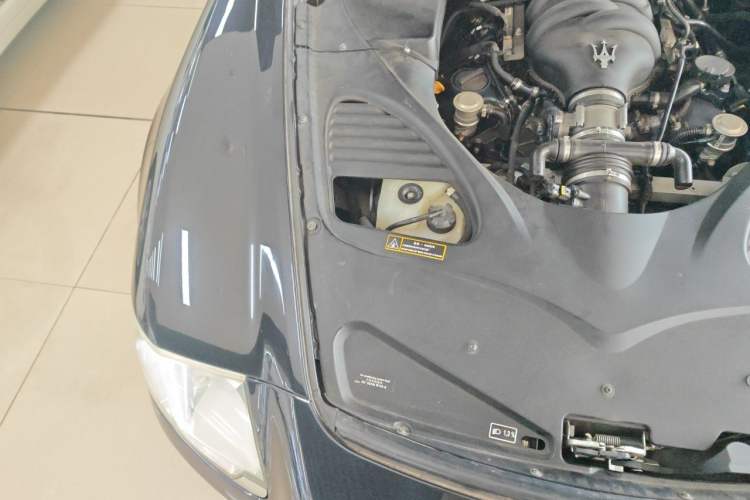 Used Maserati President 2010 4.2L Elite Edition Engine Bay Right