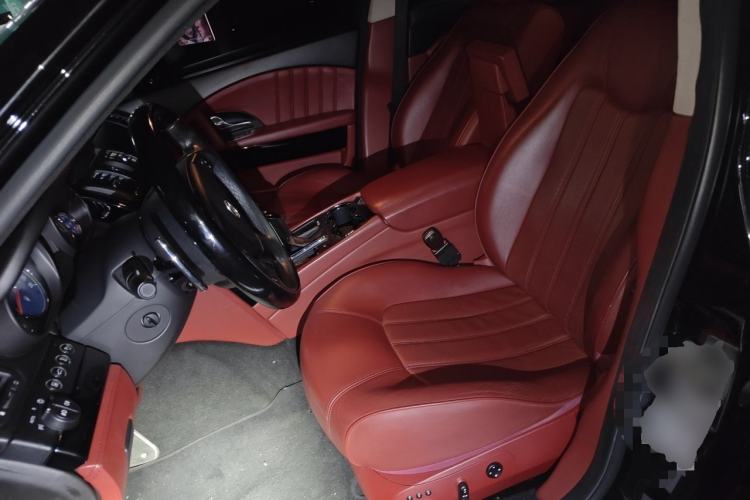 Used Maserati President 2010 4.7L Executive Edition Left Front Seat