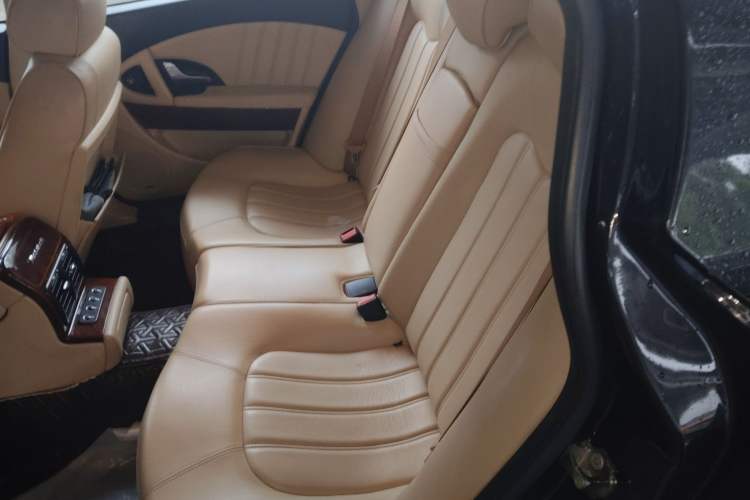 Used Maserati President 2010 4.2L Elite Edition Left Rear Seat