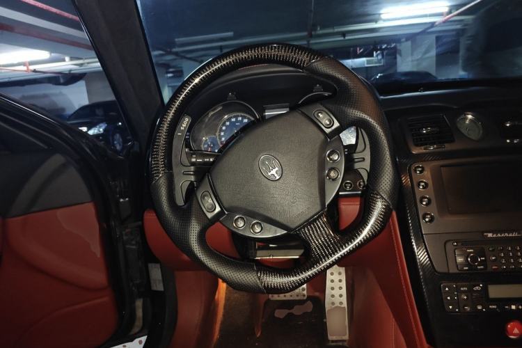 Used Maserati President 2010 4.7L Sport Edition Steering Wheel