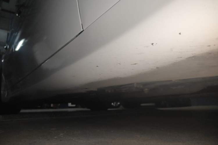 Used Maserati President 2010 4.7L Executive Edition Chassis Front Right