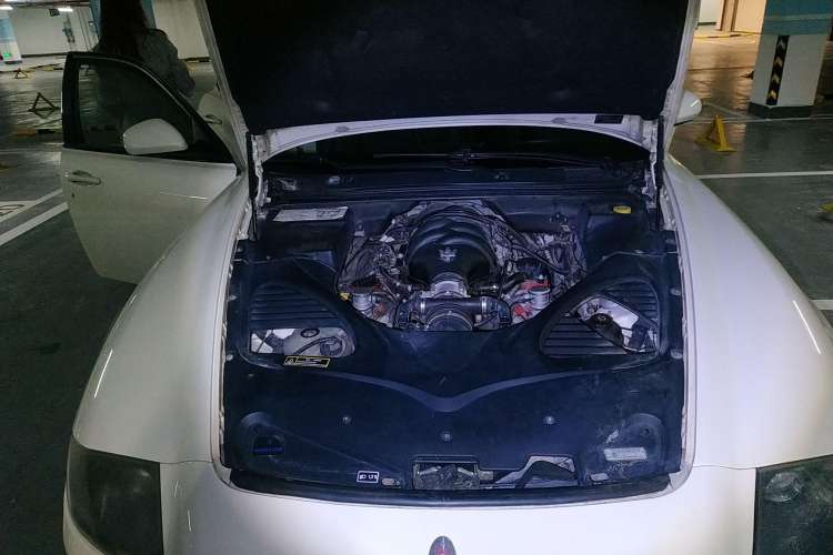 Used Maserati President 2010 4.7L Sport Edition Engine Bay