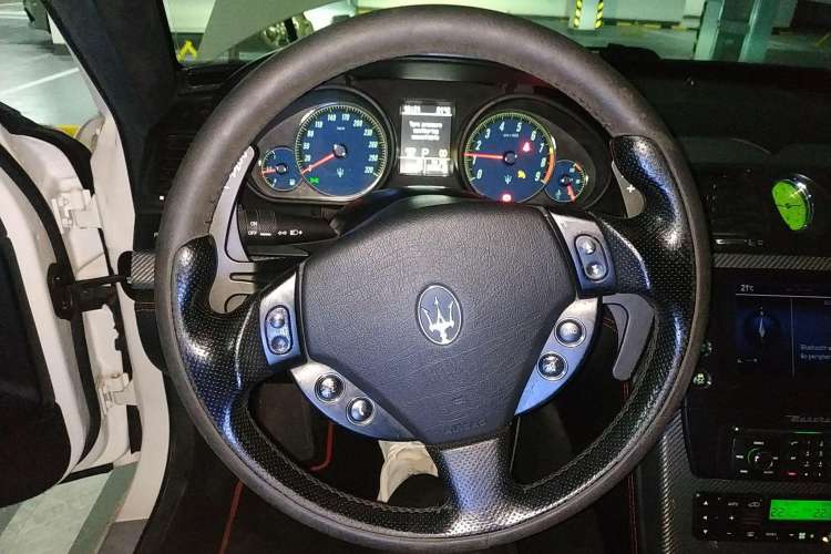 Used Maserati President 2010 4.7L Sport Edition Steering Wheel