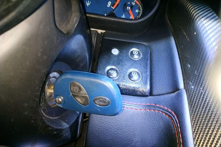 Used Maserati President 2010 4.7L Sport Edition Vehicle Key