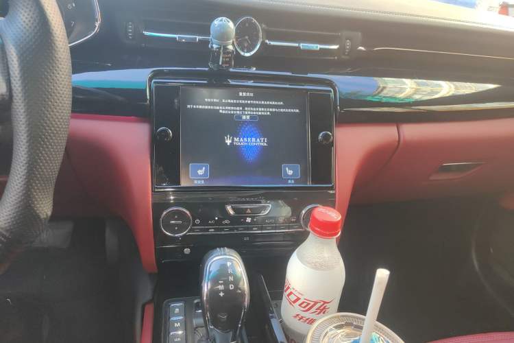 Used Maserati President 2013 3.0T Standard Model Audio And AC Panel