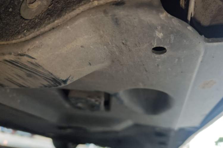 Used Maserati President 2013 3.0T Standard Model Chassis Front Left