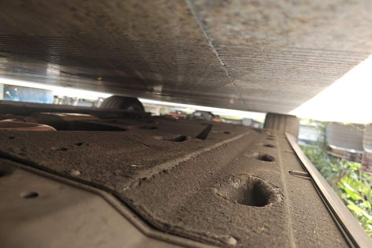 Used Maserati President 2013 3.0T Standard Model Chassis Front Right