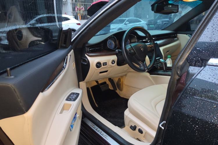 Used Maserati President 2013 3.0T Standard Model Driver Seat