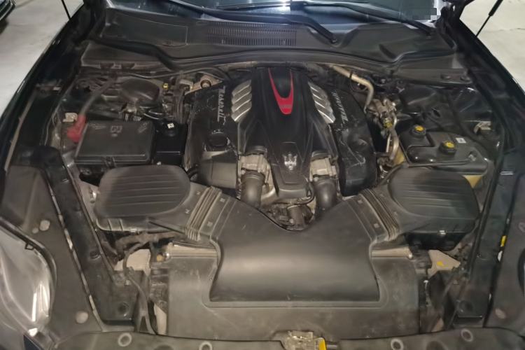 Used Maserati President 2013 3.8T Standard Model Engine Bay