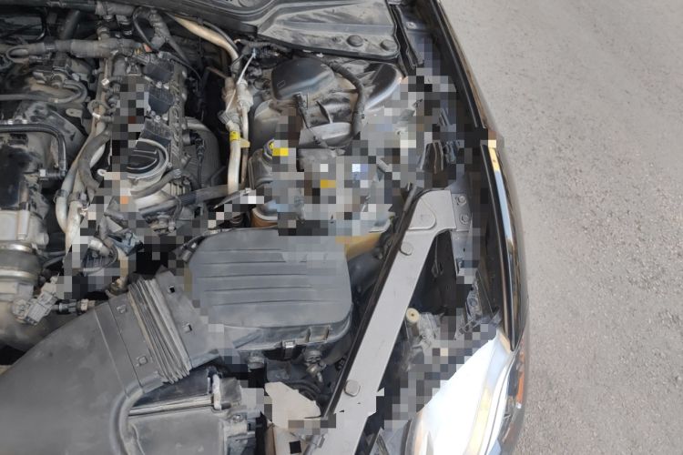 Used Maserati President 2013 3.0T Standard Model Engine Bay Left