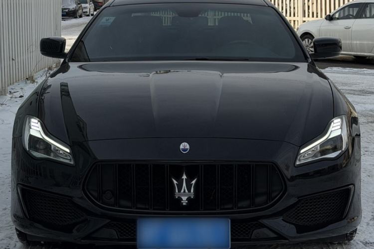 Used Maserati President 2013 3.0T Standard Model Exterior 2