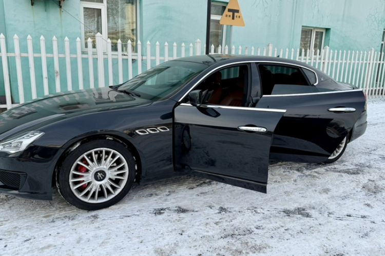 Used Maserati President 2013 3.0T Standard Model Exterior 9