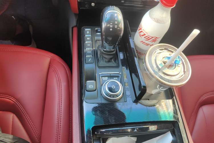 Used Maserati President 2013 3.0T Standard Model Gear Lever