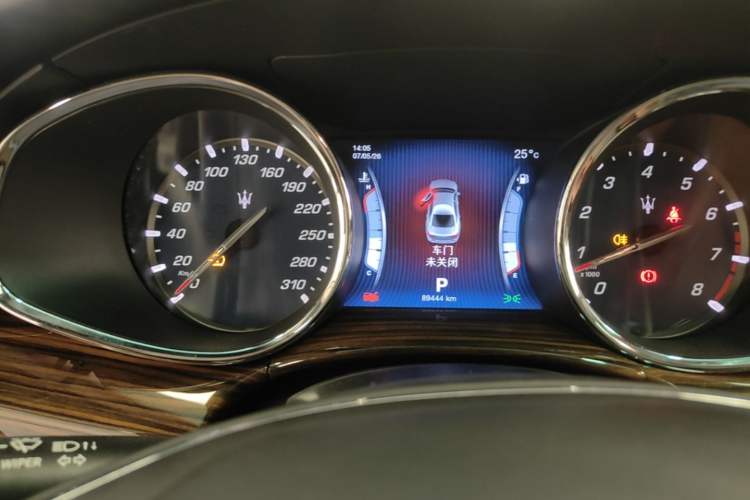 Used Maserati President 2013 3.0T Standard Model Instrument Cluster