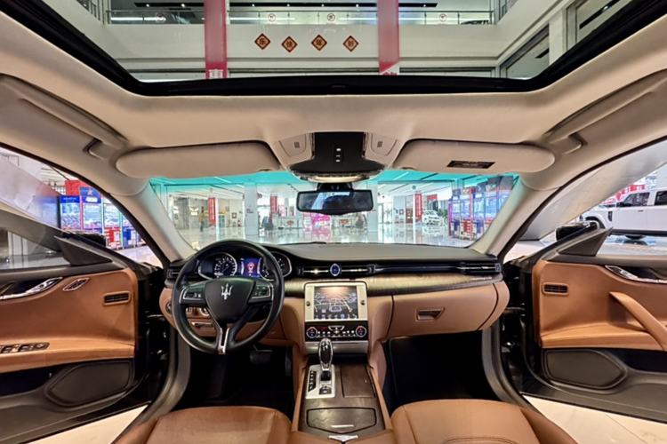 Used Maserati President 2013 3.0T Standard Model Interior 1