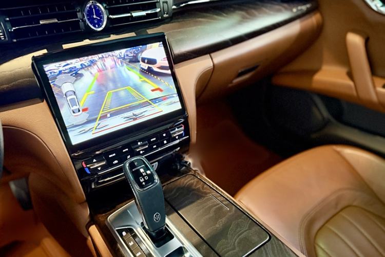 Used Maserati President 2013 3.0T Standard Model Interior 6