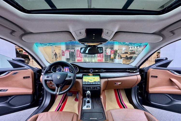 Used Maserati President 2013 3.0T Standard Model Interior 7