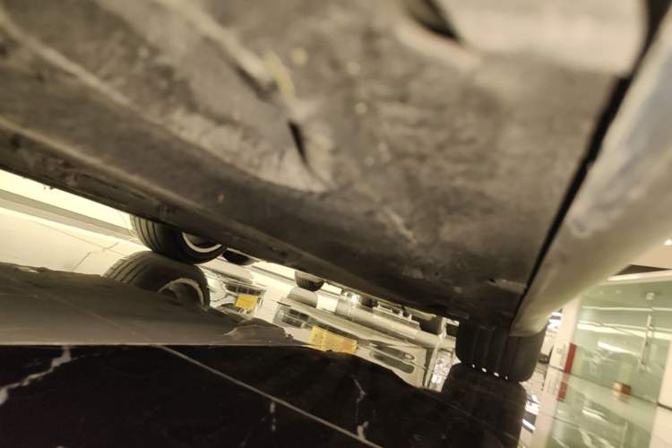 Used Maserati President 2013 3.0T Standard Model Left Side Sill