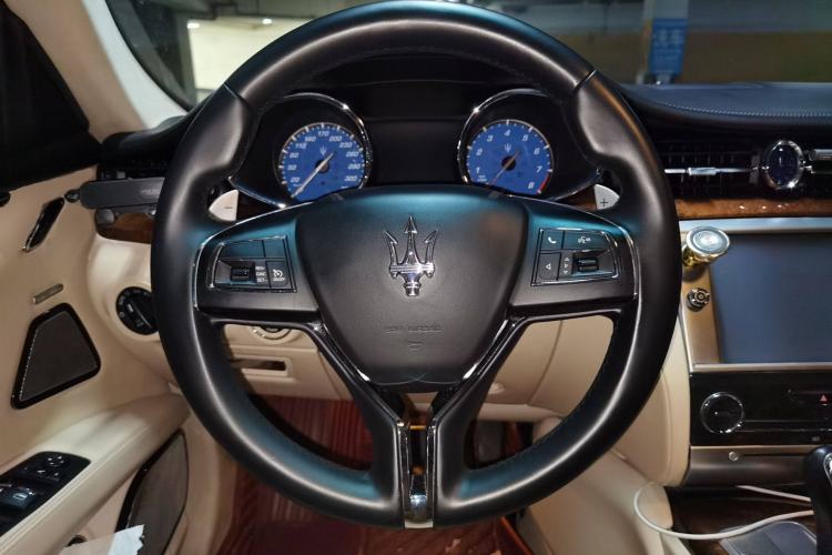 Used Maserati President 2013 3.8T Standard Model Steering Wheel
