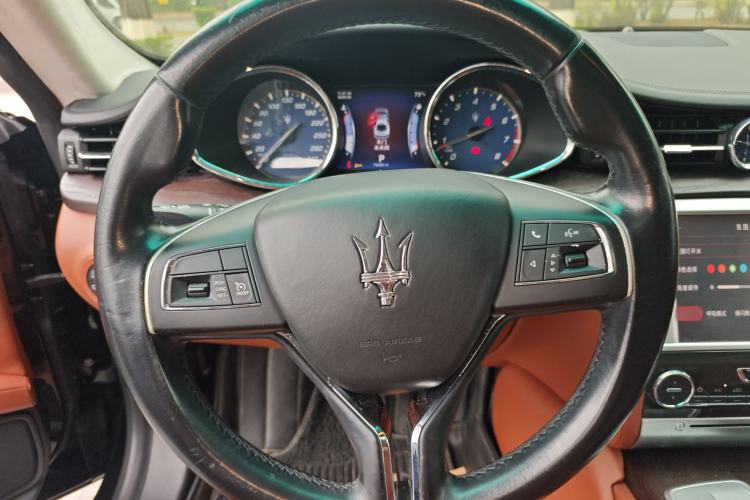 Used Maserati President 2013 3.0T Standard Model Steering Wheel