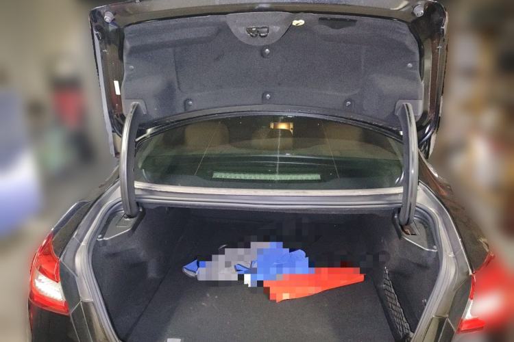Used Maserati President 2013 3.0T Standard Model Trunk