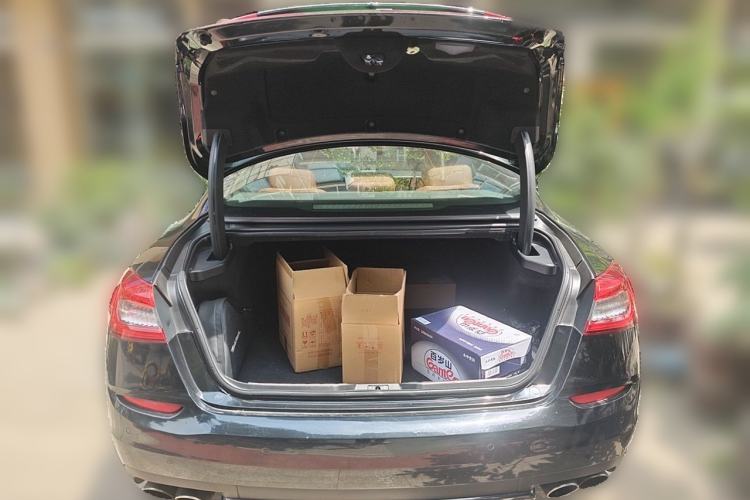 Used Maserati President 2013 3.0T Standard Model Trunk