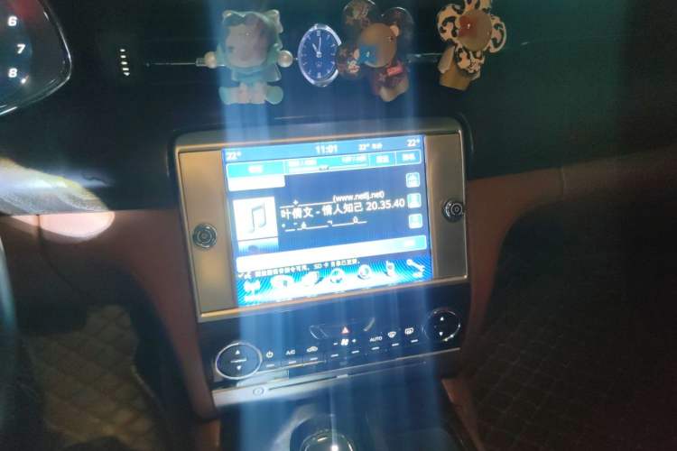 Used Maserati President 2013 3.0T Standard Model Audio And AC Panel