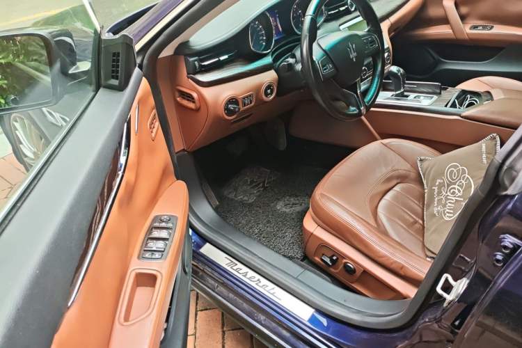 Used Maserati President 2013 3.0T Standard Model Driver Seat