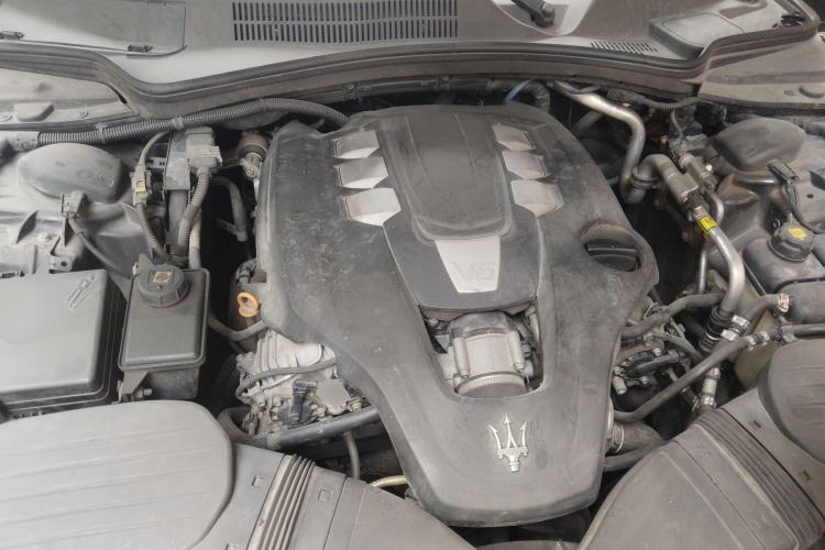 Used Maserati President 2013 3.0T Standard Model Engine Bay