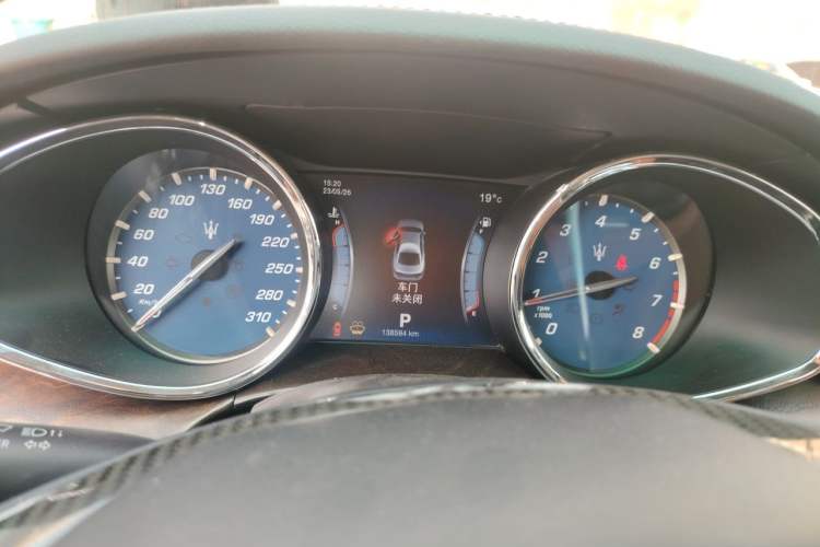 Used Maserati President 2013 3.0T Standard Model Instrument Cluster