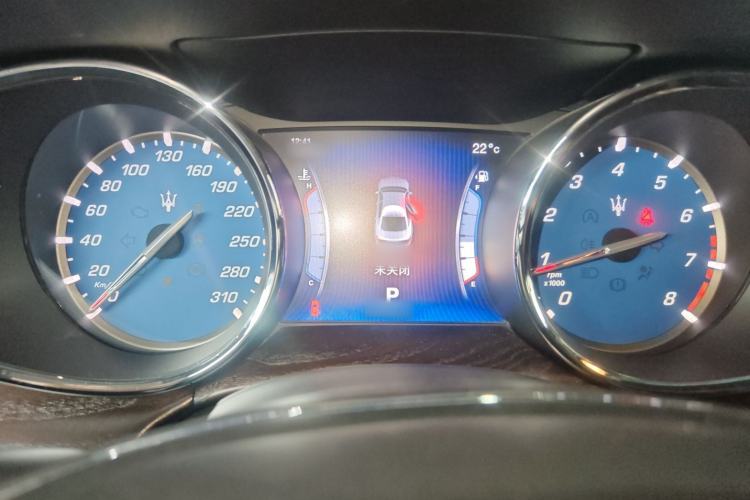 Used Maserati President 2013 3.0T Standard Model Instrument Cluster