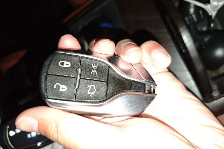 Used Maserati President 2013 3.0T Standard Model Interior 1