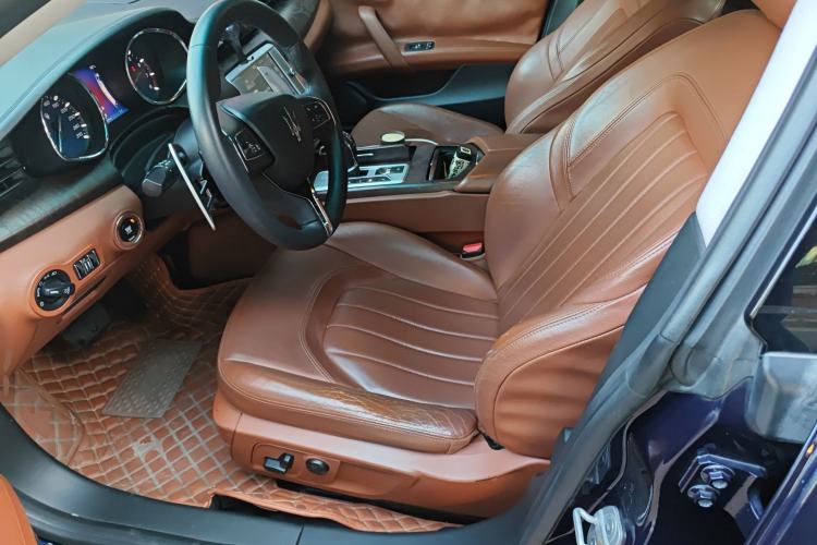 Used Maserati President 2013 3.0T Standard Model Left Front Seat