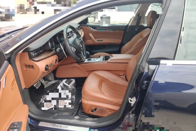 Used Maserati President 2013 3.0T Standard Model Left Front Seat