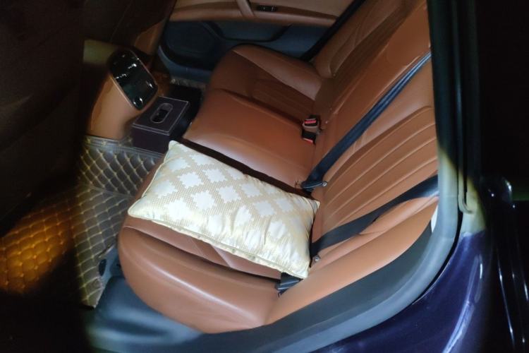Used Maserati President 2013 3.0T Standard Model Left Rear Seat