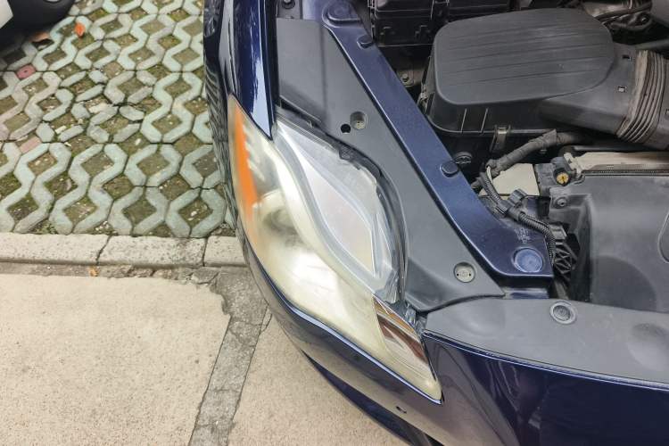 Used Maserati President 2013 3.0T Standard Model Right Front Headlight
