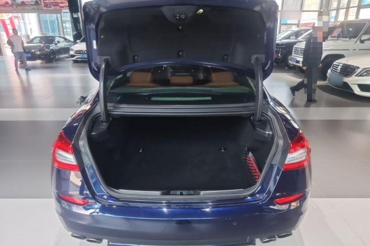 Used Maserati President 2013 3.0T Standard Model Trunk