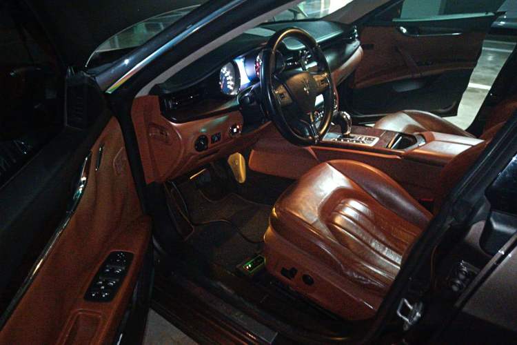 Used Maserati President 2013 3.0T Standard Model Driver Seat