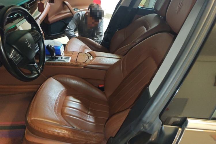 Used Maserati President 2013 3.0T Standard Model Left Front Seat