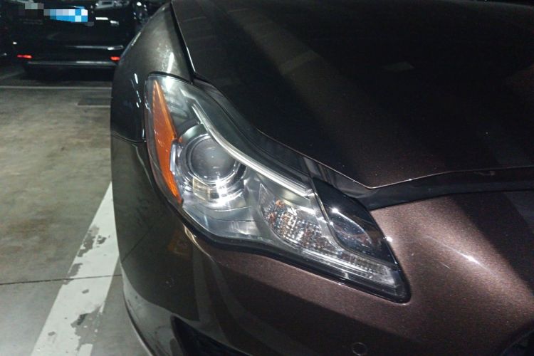 Used Maserati President 2013 3.0T Standard Model Right Front Headlight