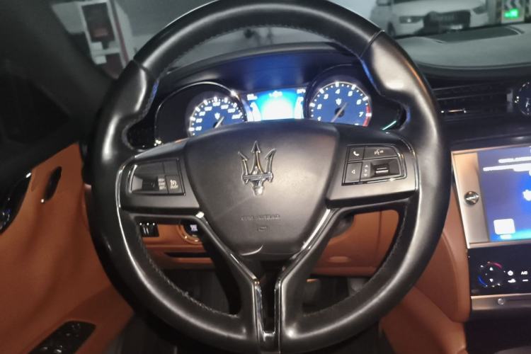Used Maserati President 2013 3.0T Standard Model Steering Wheel