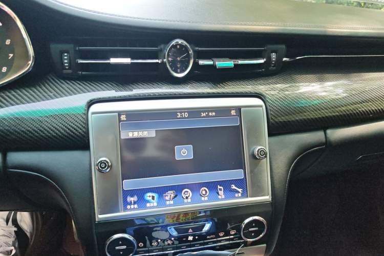 Used Maserati President 2013 3.0T Standard Model Audio And AC Panel