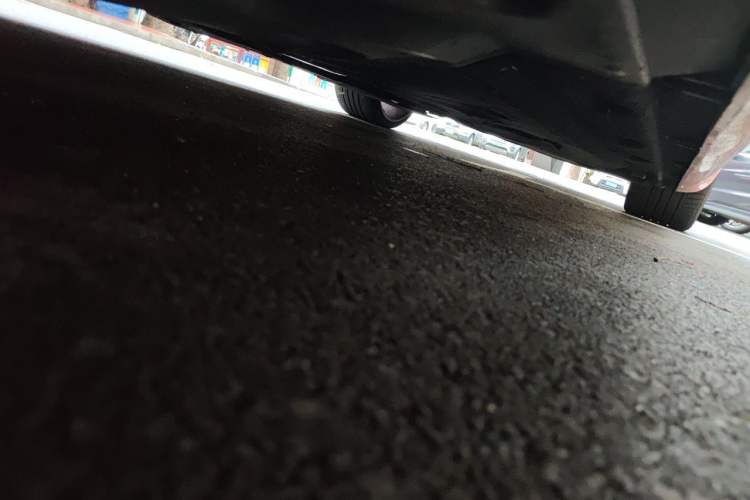 Used Maserati President  Chassis Front Left