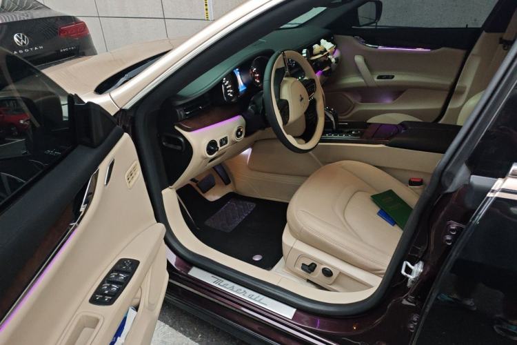 Used Maserati President 2013 3.0T Standard Model Driver Seat