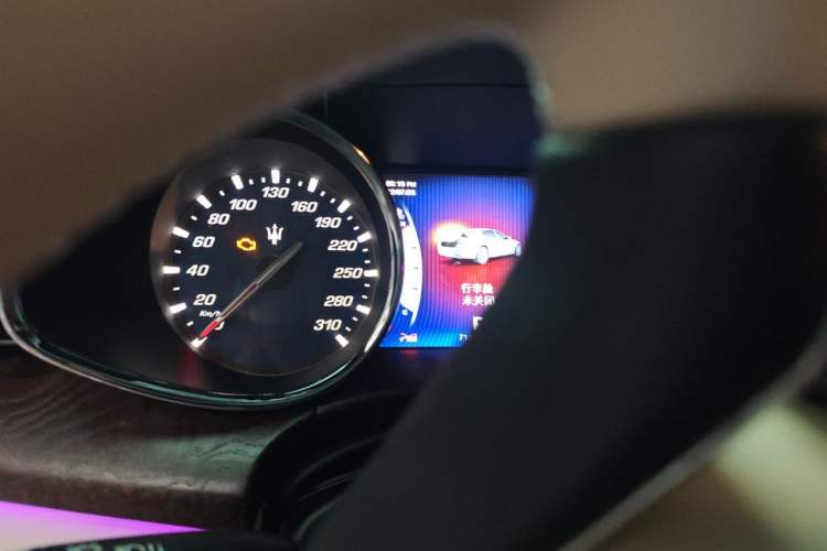 Used Maserati President 2013 3.0T Standard Model Instrument Cluster