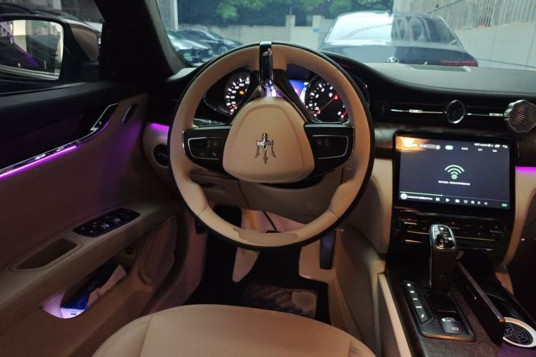 Used Maserati President 2013 3.0T Standard Model Steering Wheel
