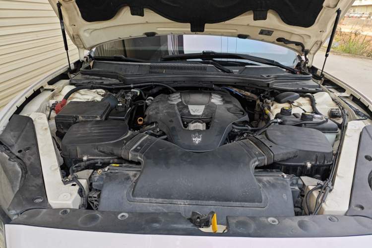 Used Maserati President 2013 3.0T Standard Model Engine Bay Right