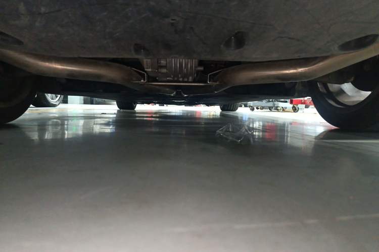 Used Maserati President 2013 3.0T Standard Model Chassis Rear Left
